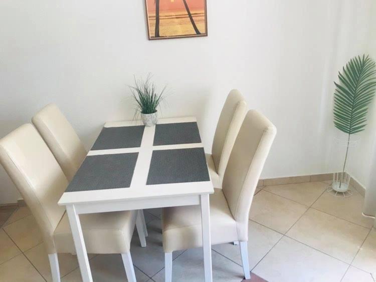 Apartment Andela Kaštela Eksteriør billede
