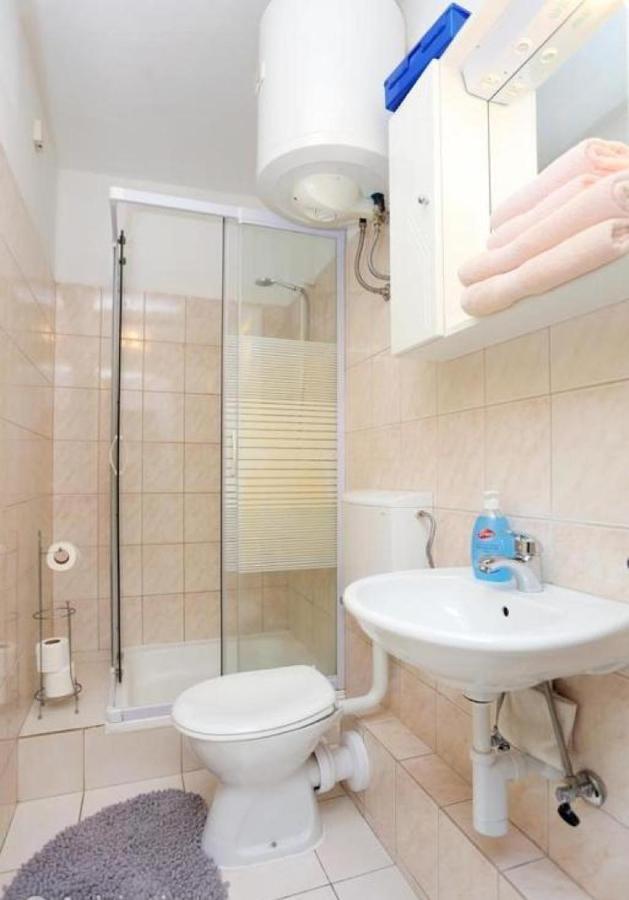Apartment Andela Kaštela Eksteriør billede