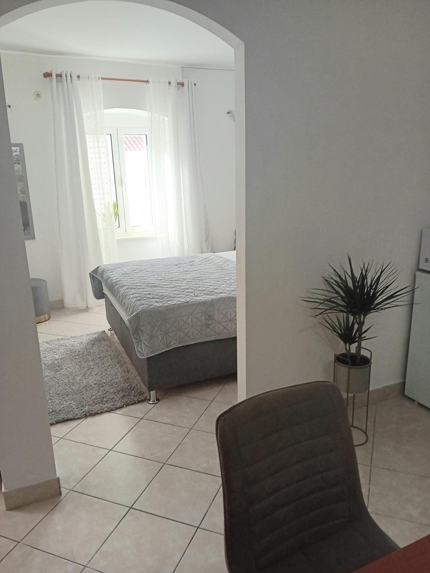Apartment Andela Kaštela Eksteriør billede