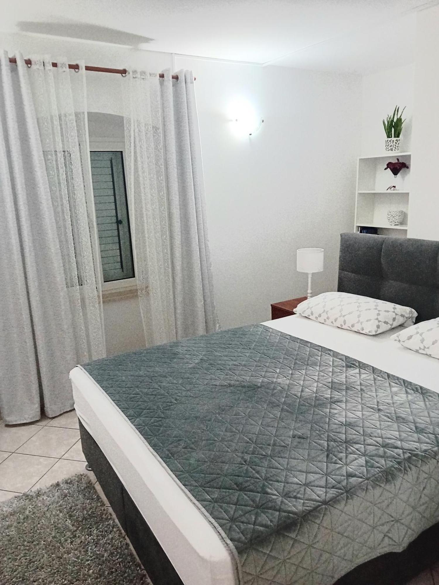 Apartment Andela Kaštela Eksteriør billede